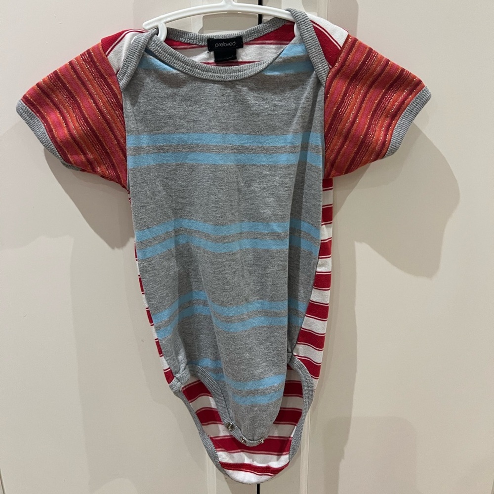 Preloved Colorful Striped Kids onesie 12-18m